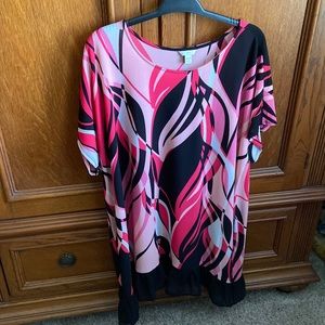 Cato - top, hot pink, black, swirls of various shades of pink